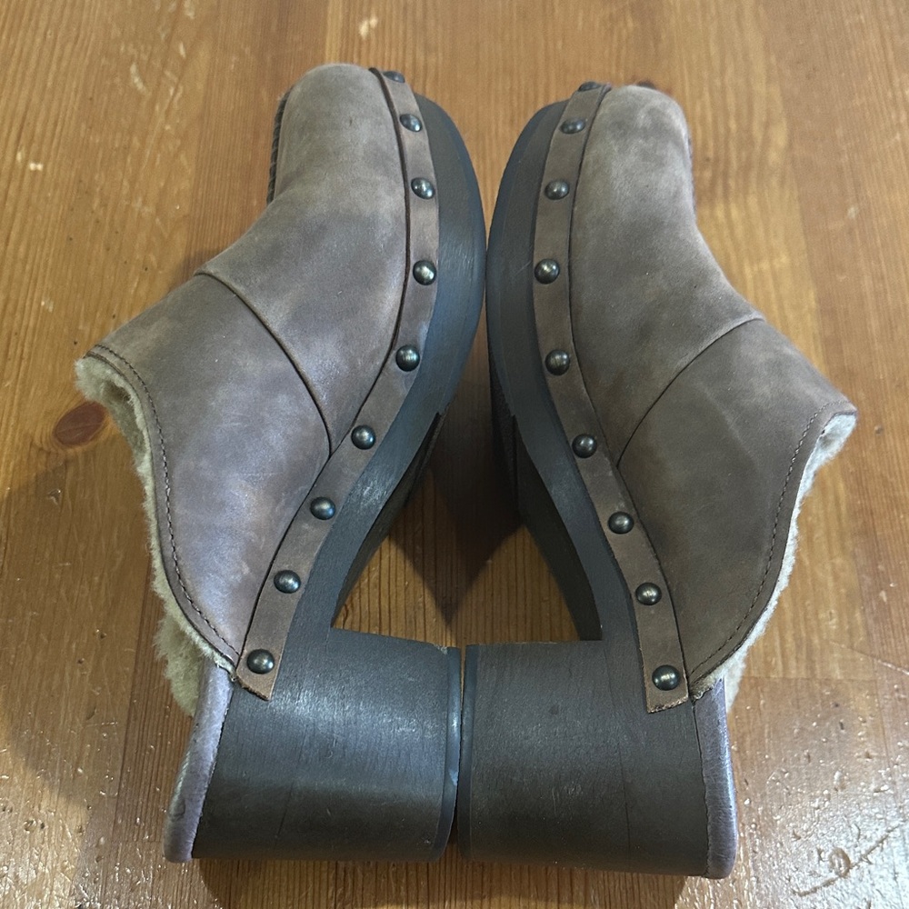 UGG Taupe Suede Shearling-Lined Clog Mules - Picture 5 of 15